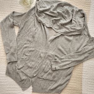 ❌️SOLD❌️ Lululemon Reversalable Wrap (sz: 8)